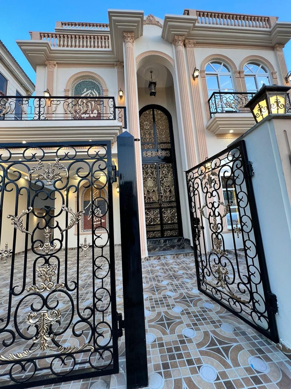 10 Marla Spanish House For Sale (16) 10 Marla Spanish House For Sale (16)