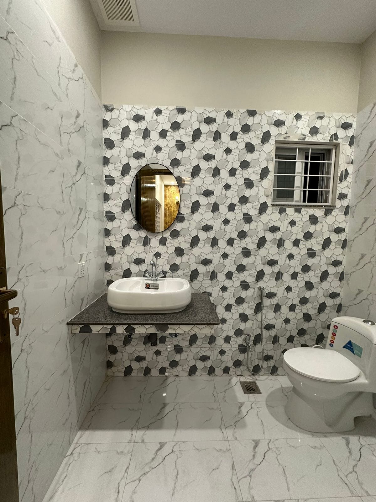 10 Marla Spanish House For Sale (17) 10 Marla Spanish House For Sale (17)