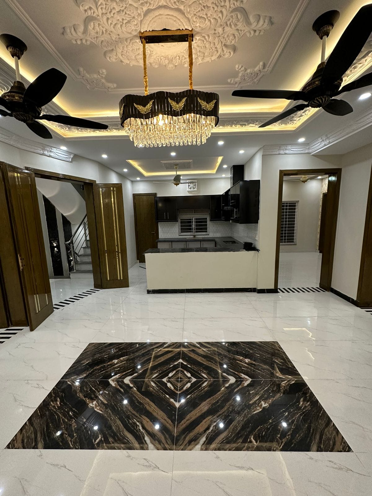 10 Marla Spanish House For Sale (5) 10 Marla Spanish House For Sale (5)