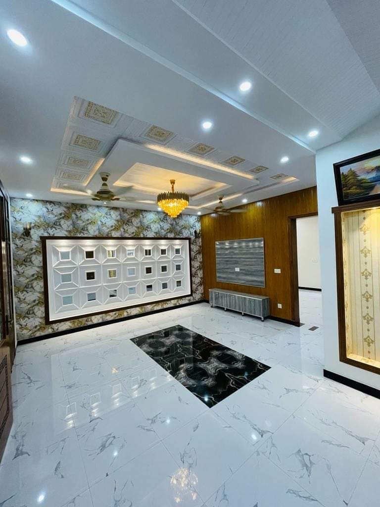10m House for sale in Central Park (4) 10m House for sale in Central Park (4)