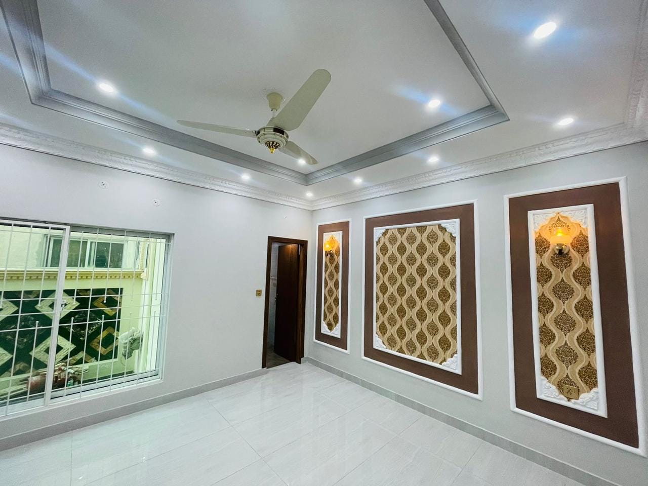 10 marla spanish House for sale in Central Park Lahore (15) 10 marla spanish House for sale in Central Park Lahore (15)