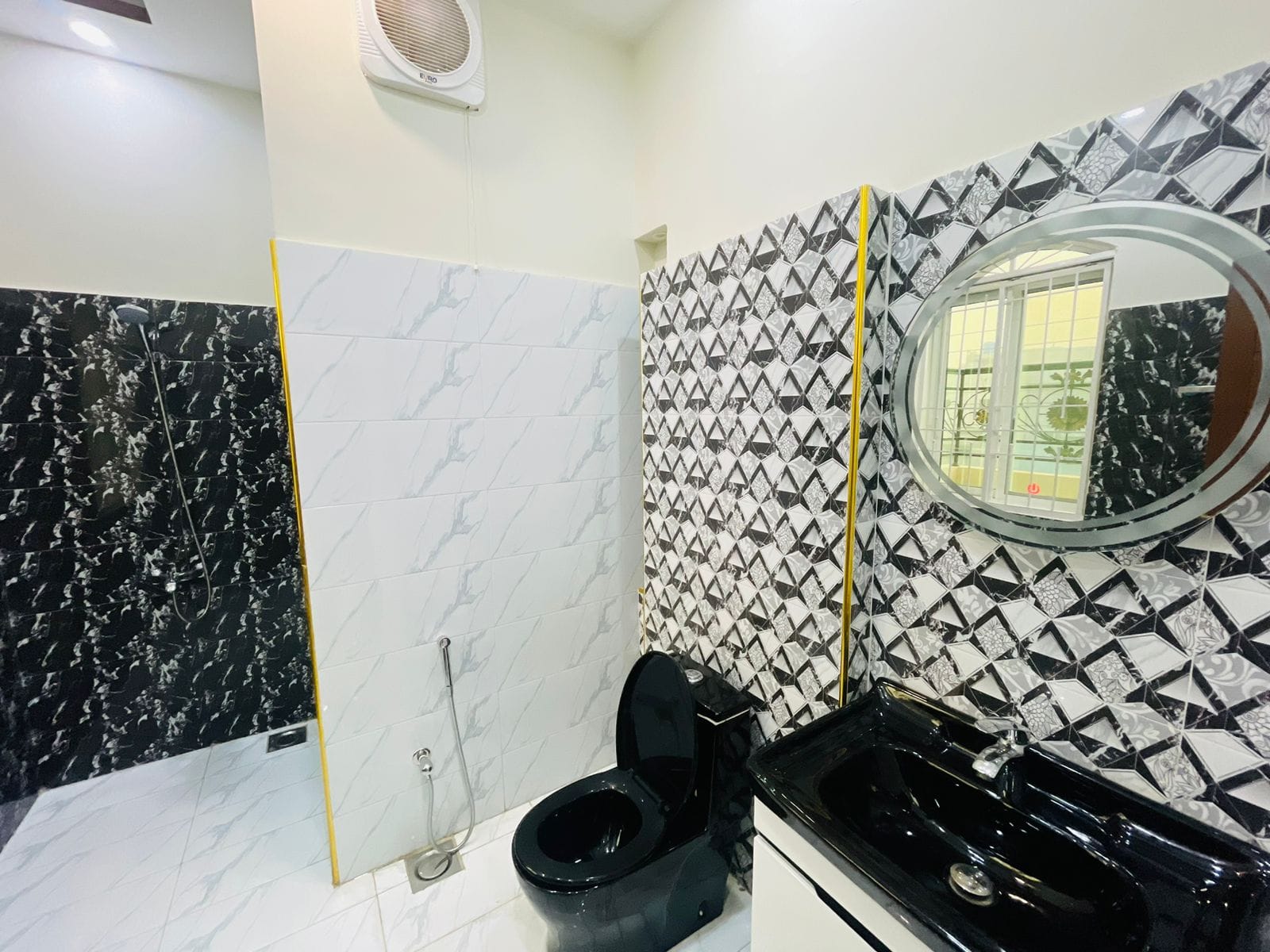 10 marla spanish House for sale in Central Park Lahore (5) 10 marla spanish House for sale in Central Park Lahore (5)