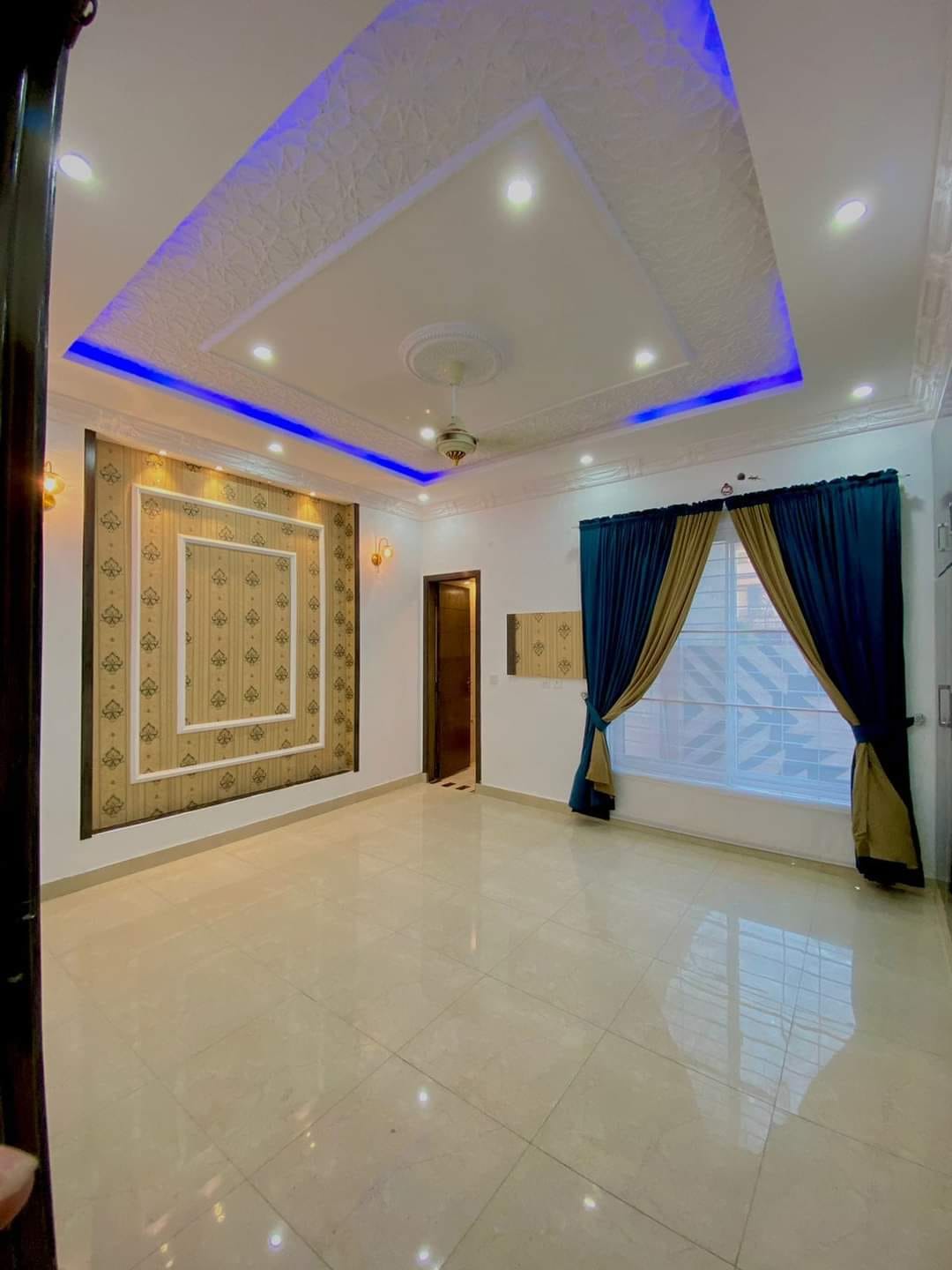 10m house for sale h block central park lahore (10) 10m house for sale h block central park lahore (10)