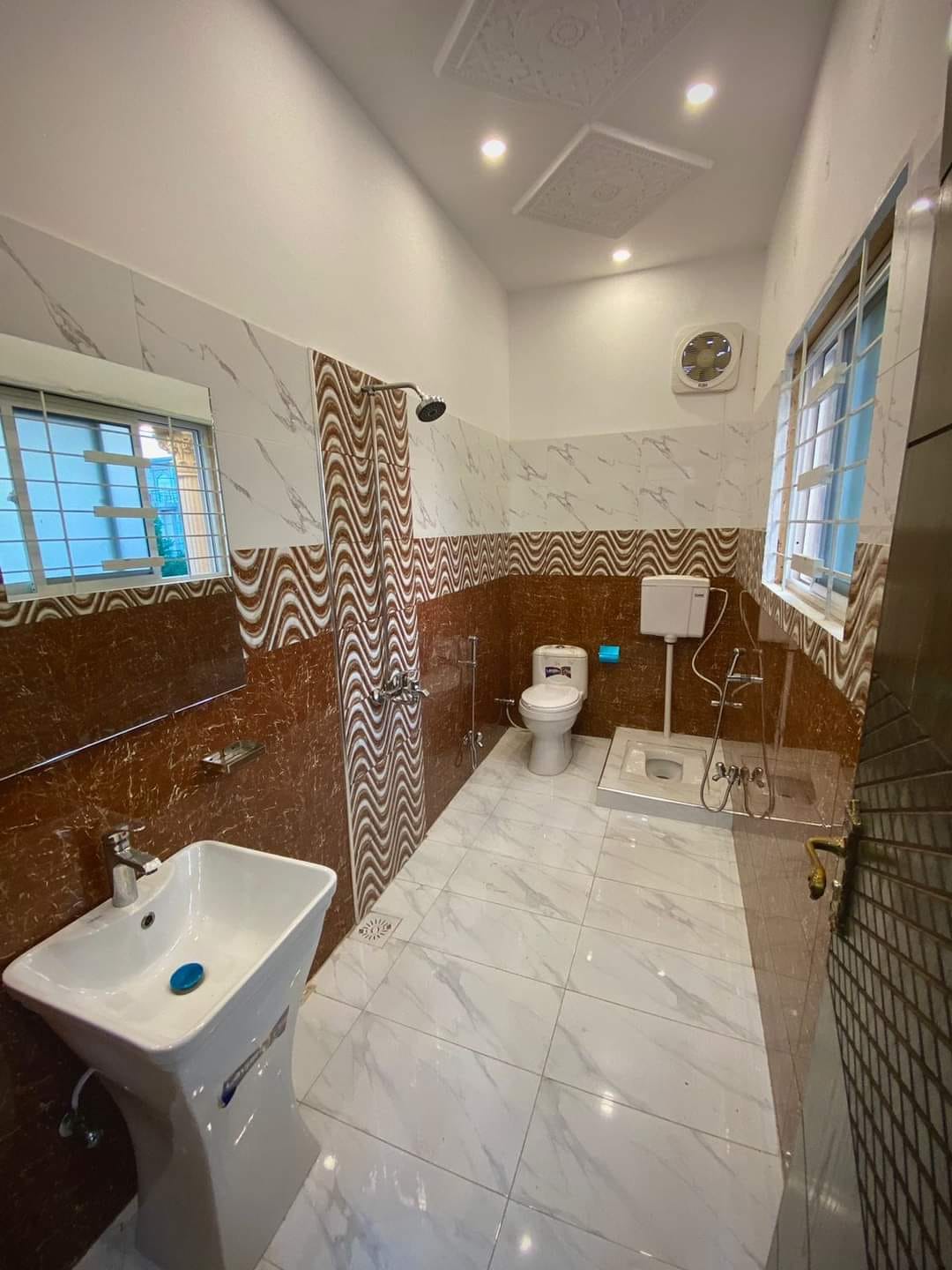 10m house for sale h block central park lahore (15) 10m house for sale h block central park lahore (15)