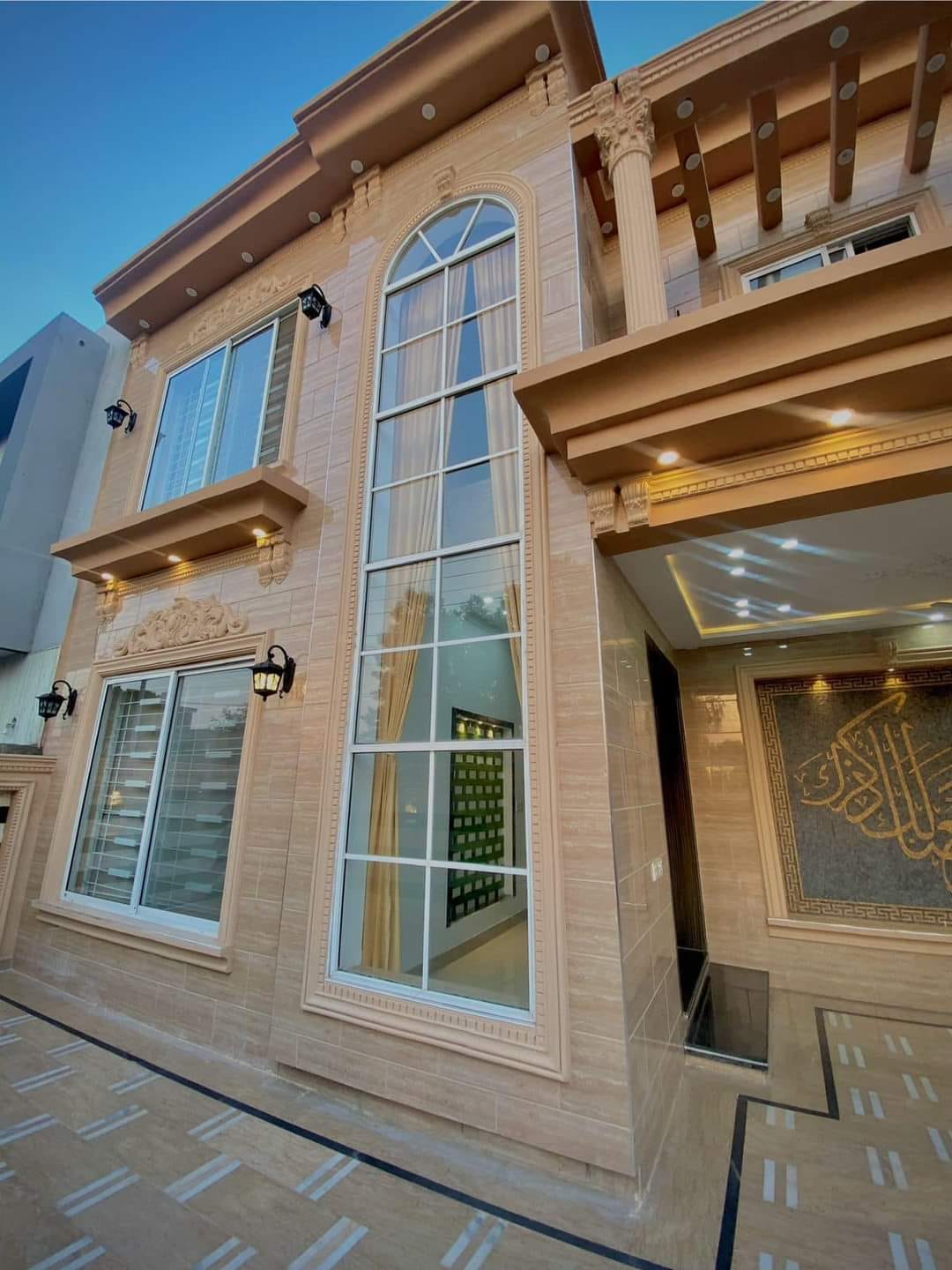 10m house for sale h block central park lahore (16) 10m house for sale h block central park lahore (16)