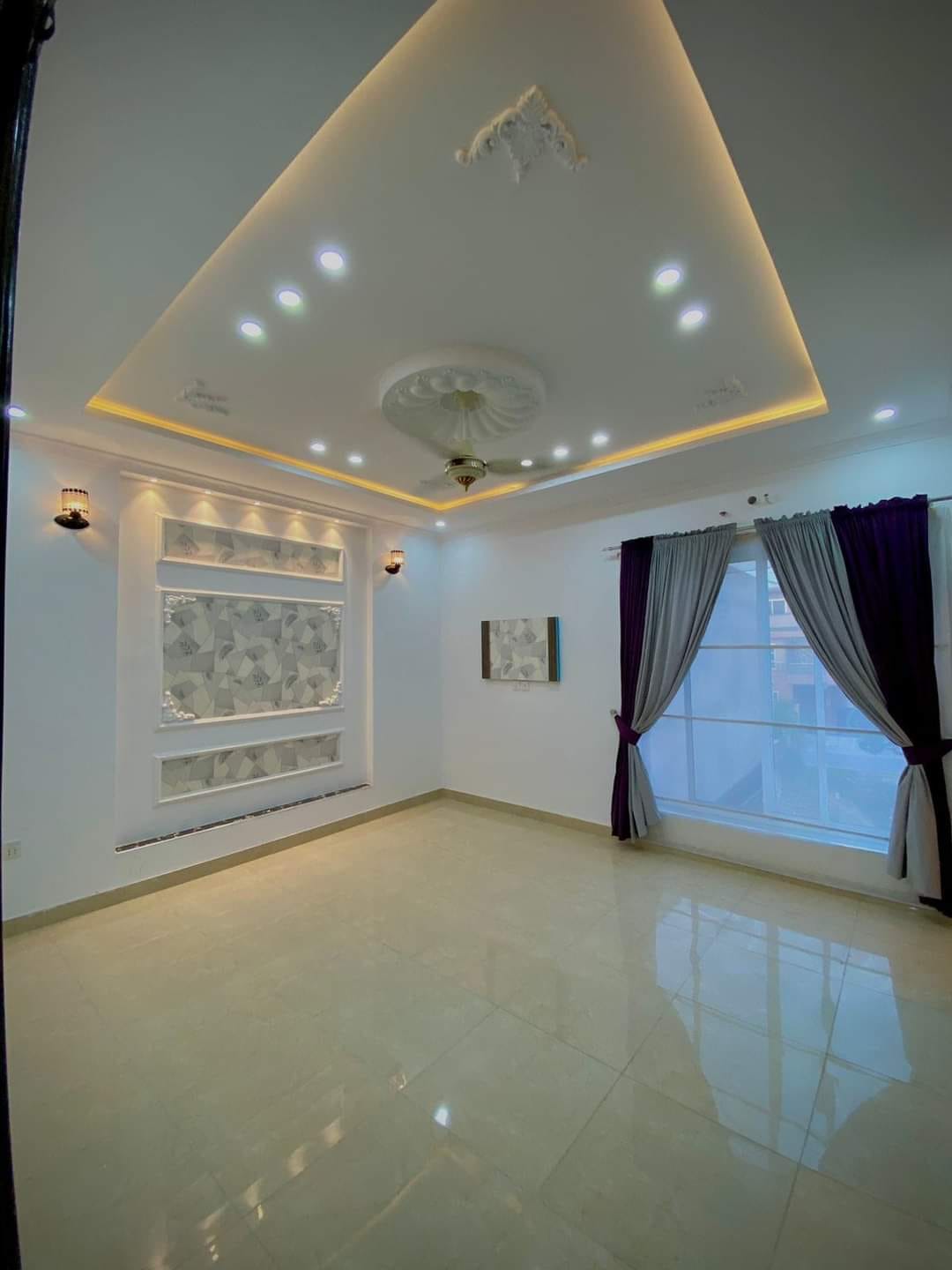 10m house for sale h block central park lahore (2) 10m house for sale h block central park lahore (2)