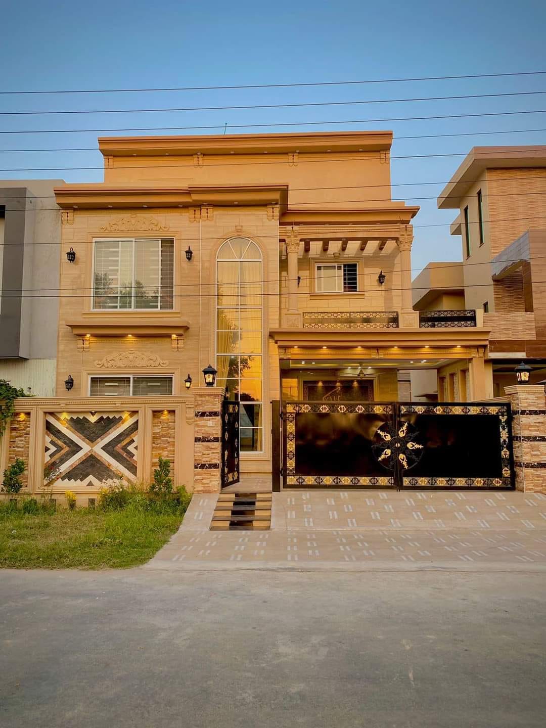 10m house for sale h block central park lahore (31) 10m house for sale h block central park lahore (31)