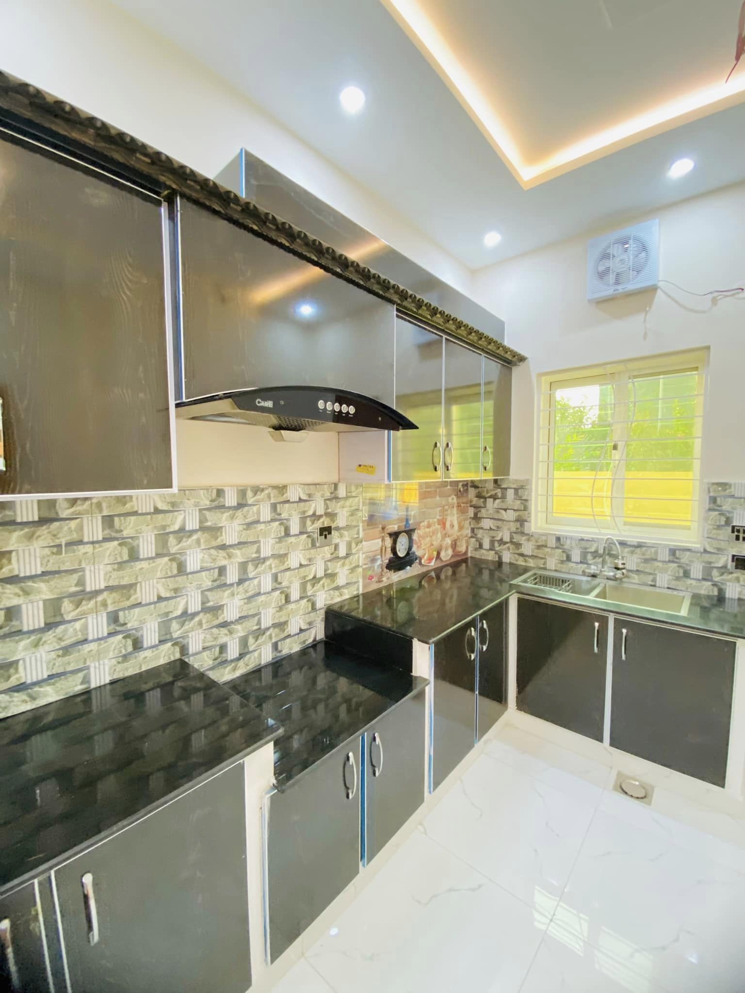 5 Marla Brand New House For Sale (4) 5 Marla Brand New House For Sale (4)