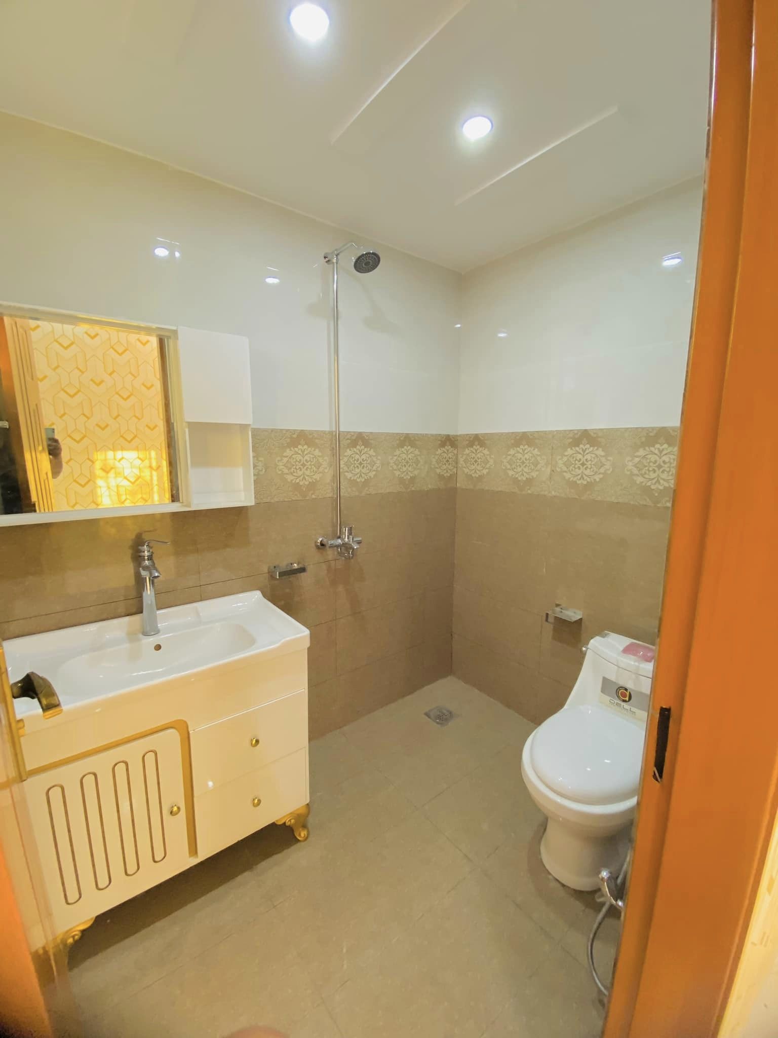 5 Marla Brand New House For Sale (9) 5 Marla Brand New House For Sale (9)