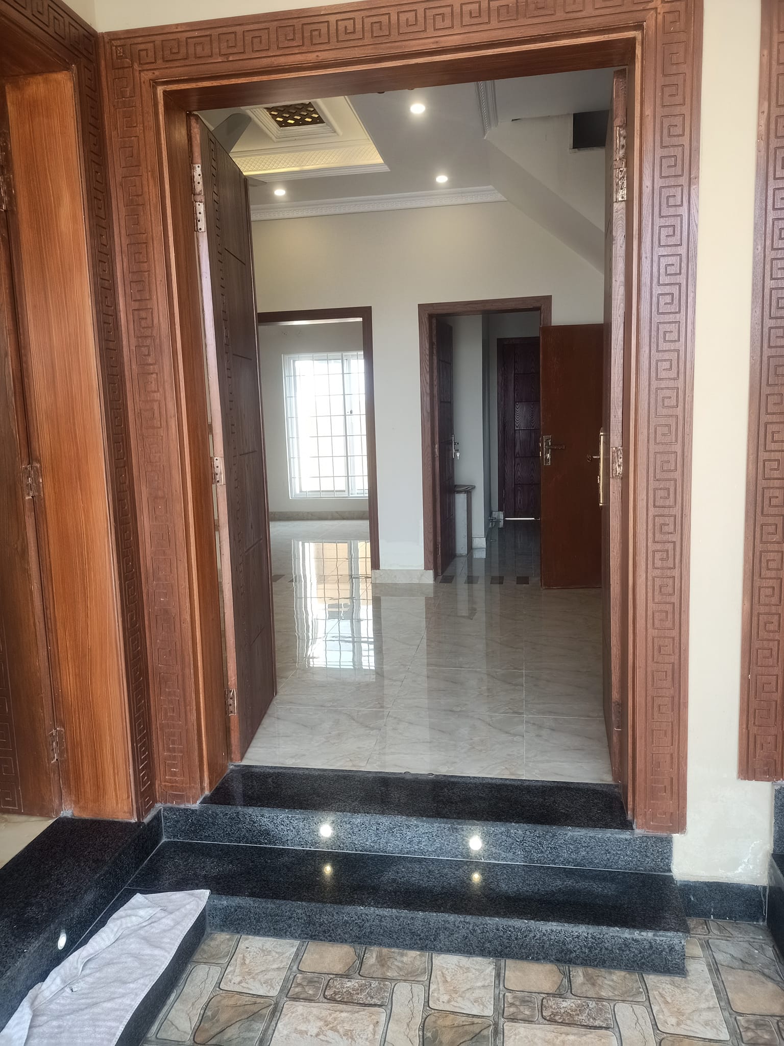 5m Spanish House For Sale in Central Park Housing Scheme Lahore (17) 5m Spanish House For Sale in Central Park Housing Scheme Lahore (17)
