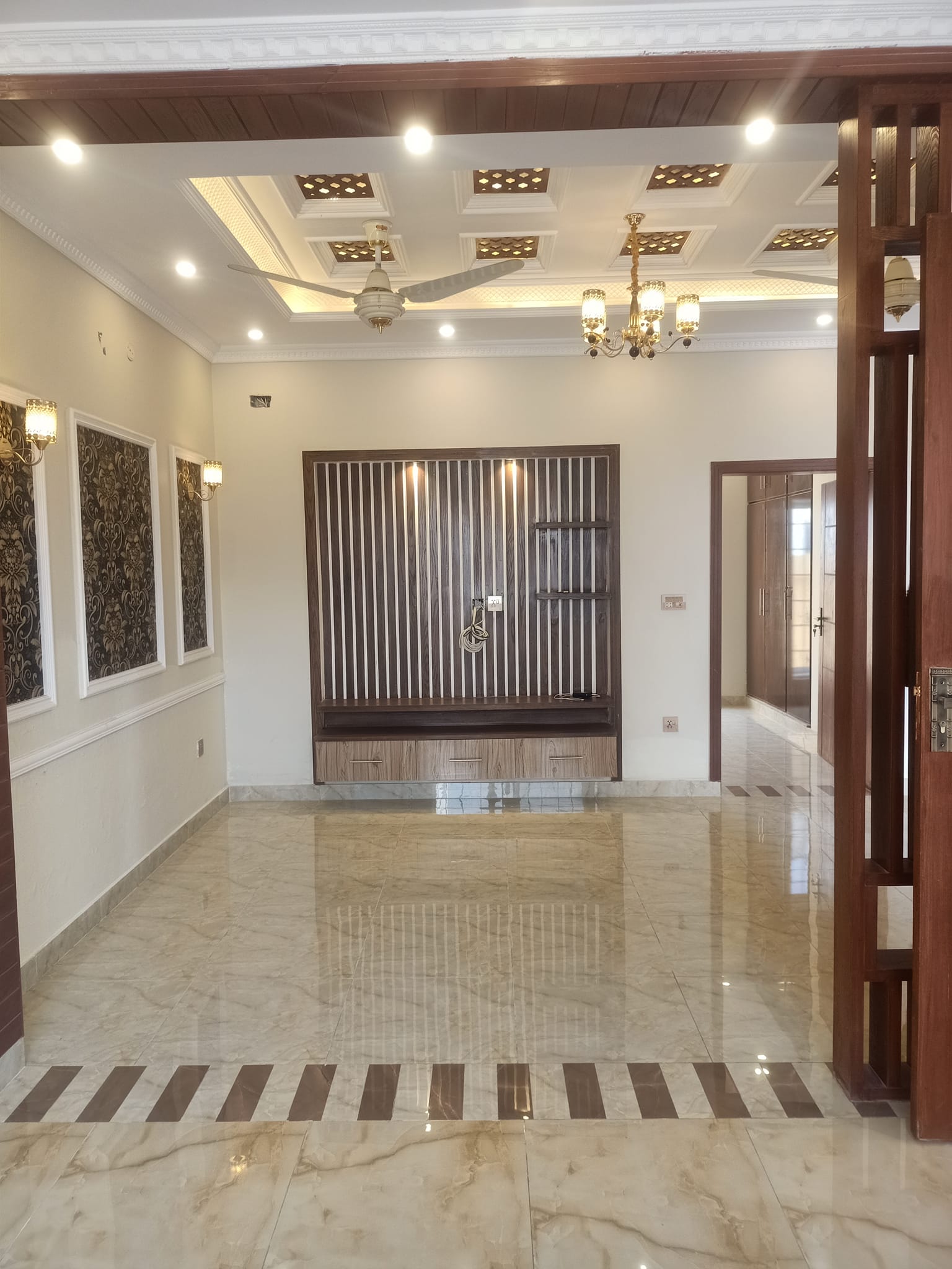 5m Spanish House For Sale in Central Park Housing Scheme Lahore (6) 5m Spanish House For Sale in Central Park Housing Scheme Lahore (6)