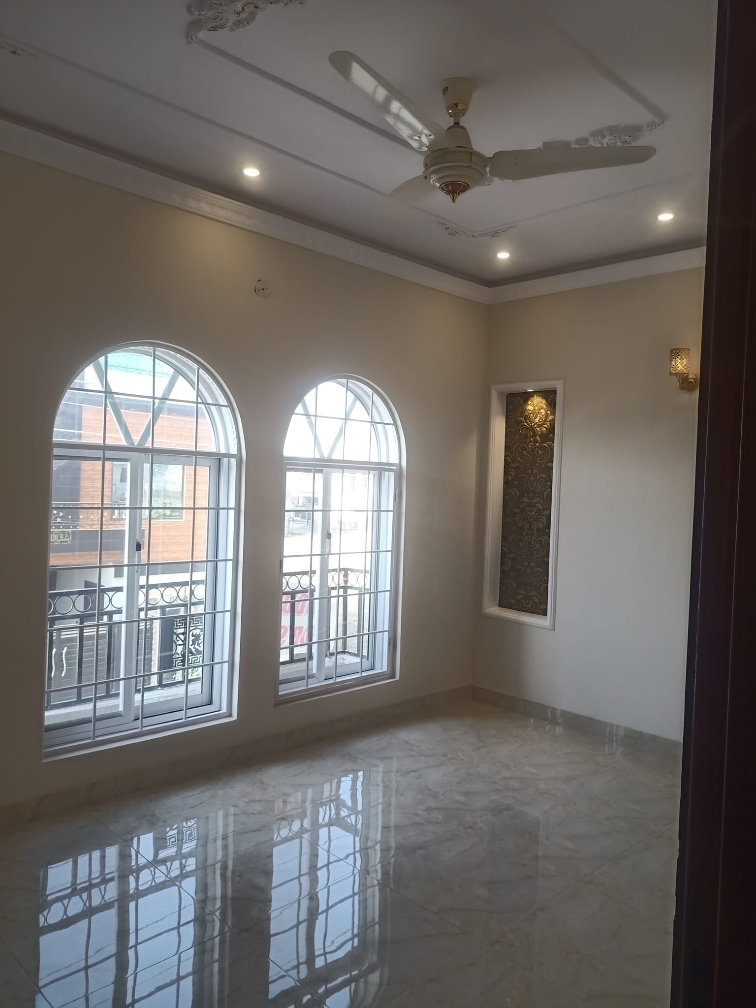 5m Spanish House For Sale in Central Park Housing Scheme Lahore (7) 5m Spanish House For Sale in Central Park Housing Scheme Lahore (7)